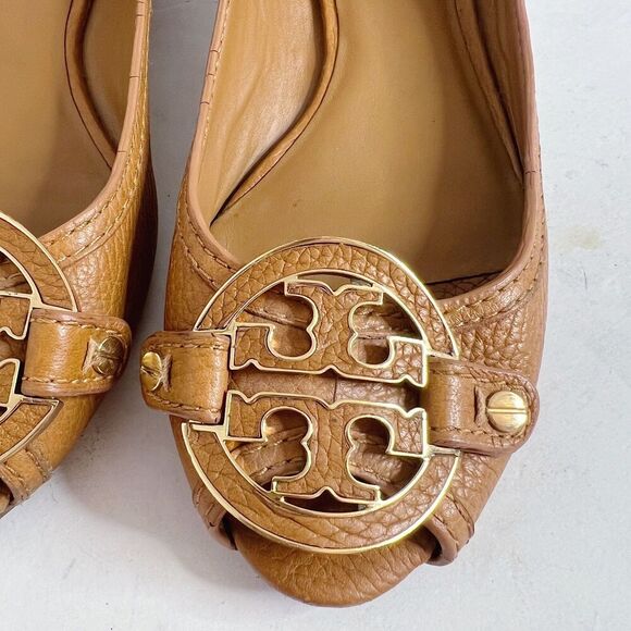 Tory Burch Leticia Peep Toe Wedges Tan Leather Brown Logo Medallion Size 9 - Picture 5 of 11